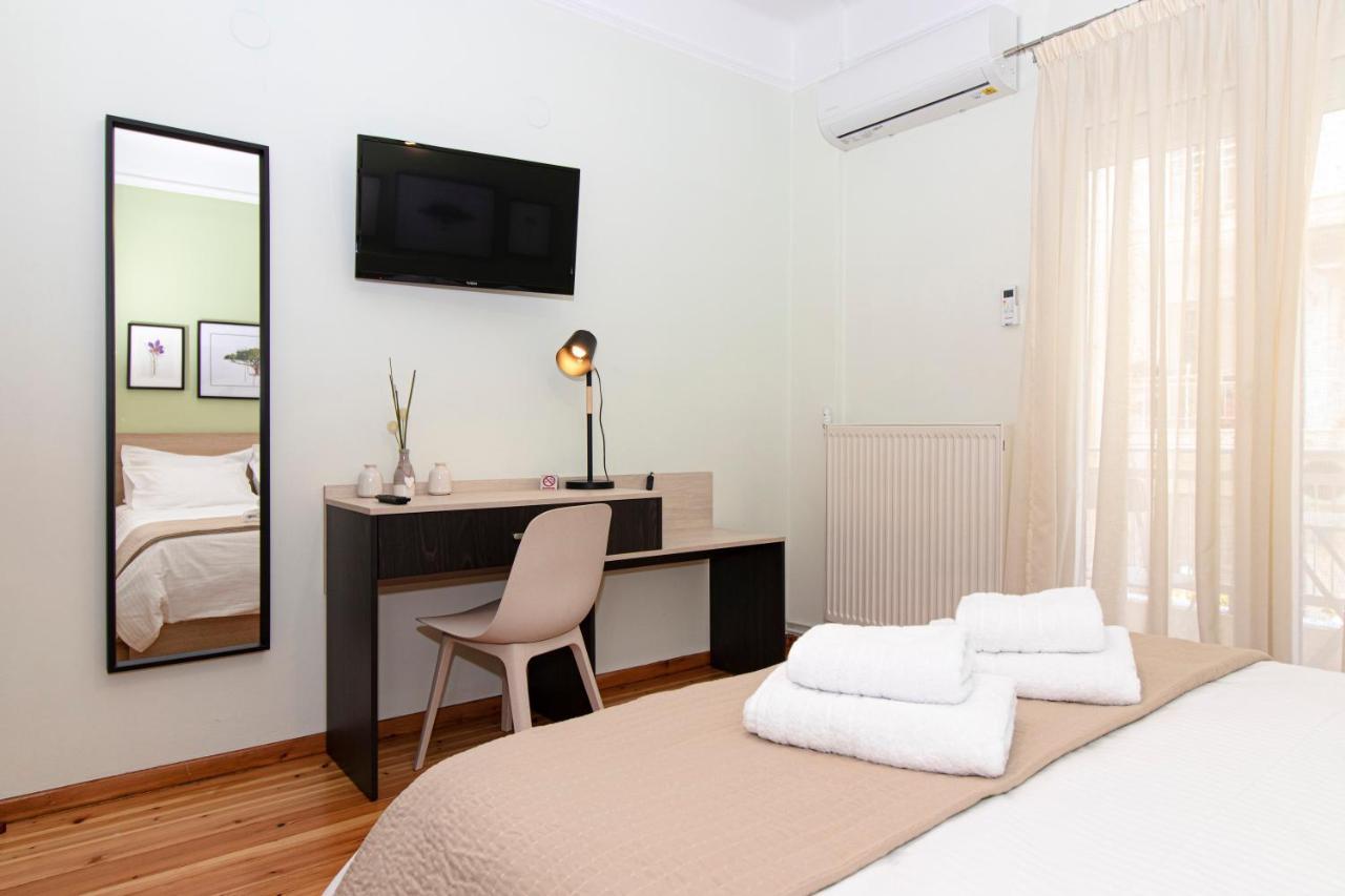 Large, Sunny, Modern Fully Renovated, Next To Agia Sofia Appartamento Salonicco