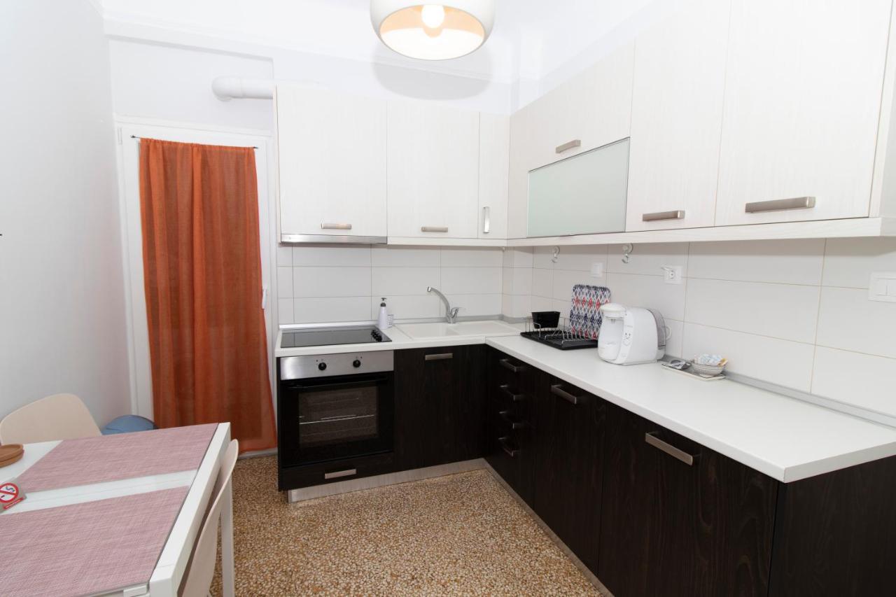 Appartamento Large, Sunny, Modern Fully Renovated, Next To Agia Sofia Salonicco